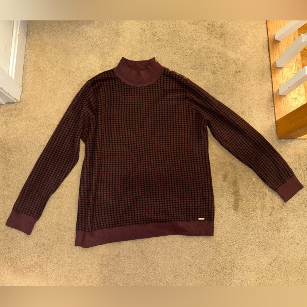 Calvin Klein Women’s Burgundy Houndstooth Turtleneck Sweater